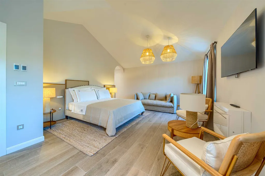 2-Bedroom Apartment in Postira for 4 Guests