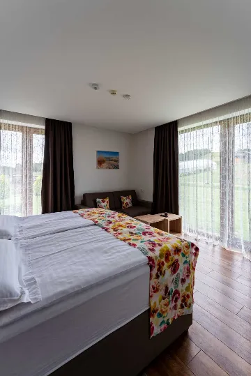 Kapela Apartment for Up to 6 Guests