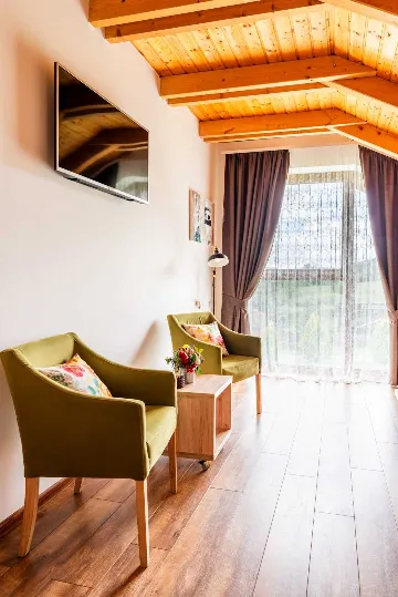 Apartment in Kapela for Up to 4 Guests