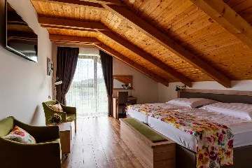 Apartment in Kapela for Up to 4 Guests