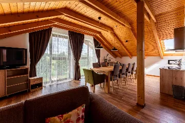 Kapela 1-Bedroom Apartment for Up to 5 Guests