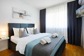 Zagreb 2-Bedroom Apartment for Up to 8 Guests