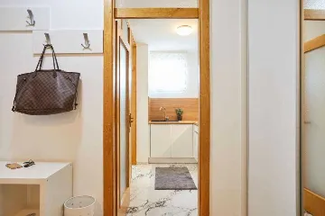 Zagreb 2-Bedroom Apartment for Up to 8 Guests