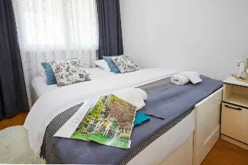 Zagreb 2-Bedroom Apartment for Up to 8 Guests