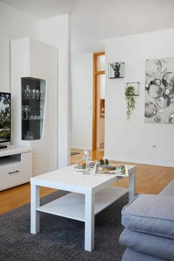 Zagreb 2-Bedroom Apartment for Up to 8 Guests