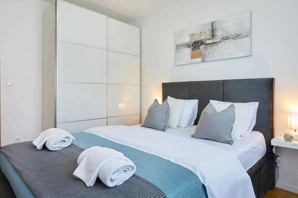 Zagreb 2-Bedroom Apartment for Up to 8 Guests