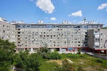 Zagreb 2-Bedroom Apartment for Up to 8 Guests