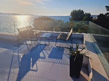 Two-Story Apartment with Sea Views in Bibinje