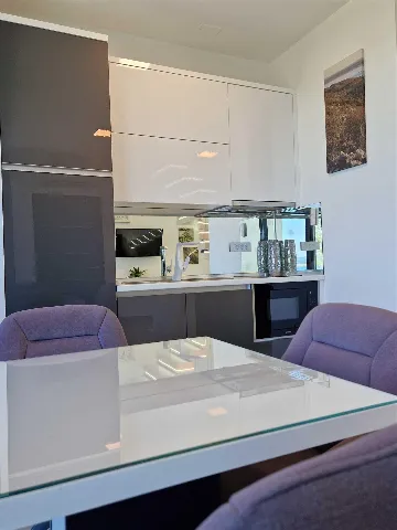 Two-Story Apartment with Sea Views in Bibinje