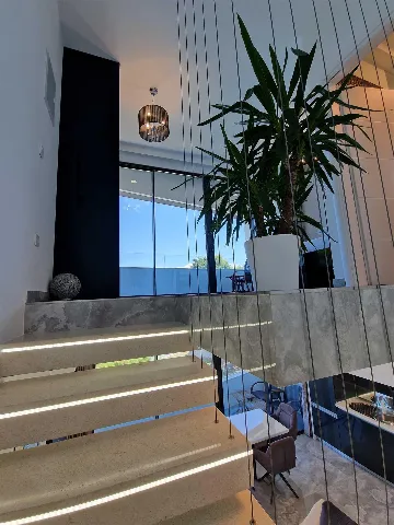 Two-Story Apartment with Sea Views in Bibinje