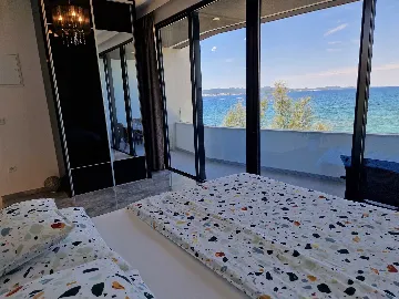 Two-Story Apartment with Sea Views in Bibinje