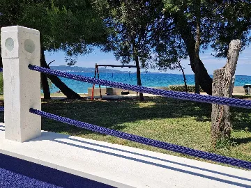 Ground-Floor Apartment in Bibinje with Shared Terrace