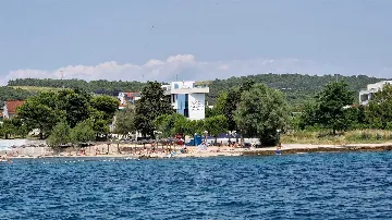 Ground-Floor Apartment in Bibinje with Shared Terrace