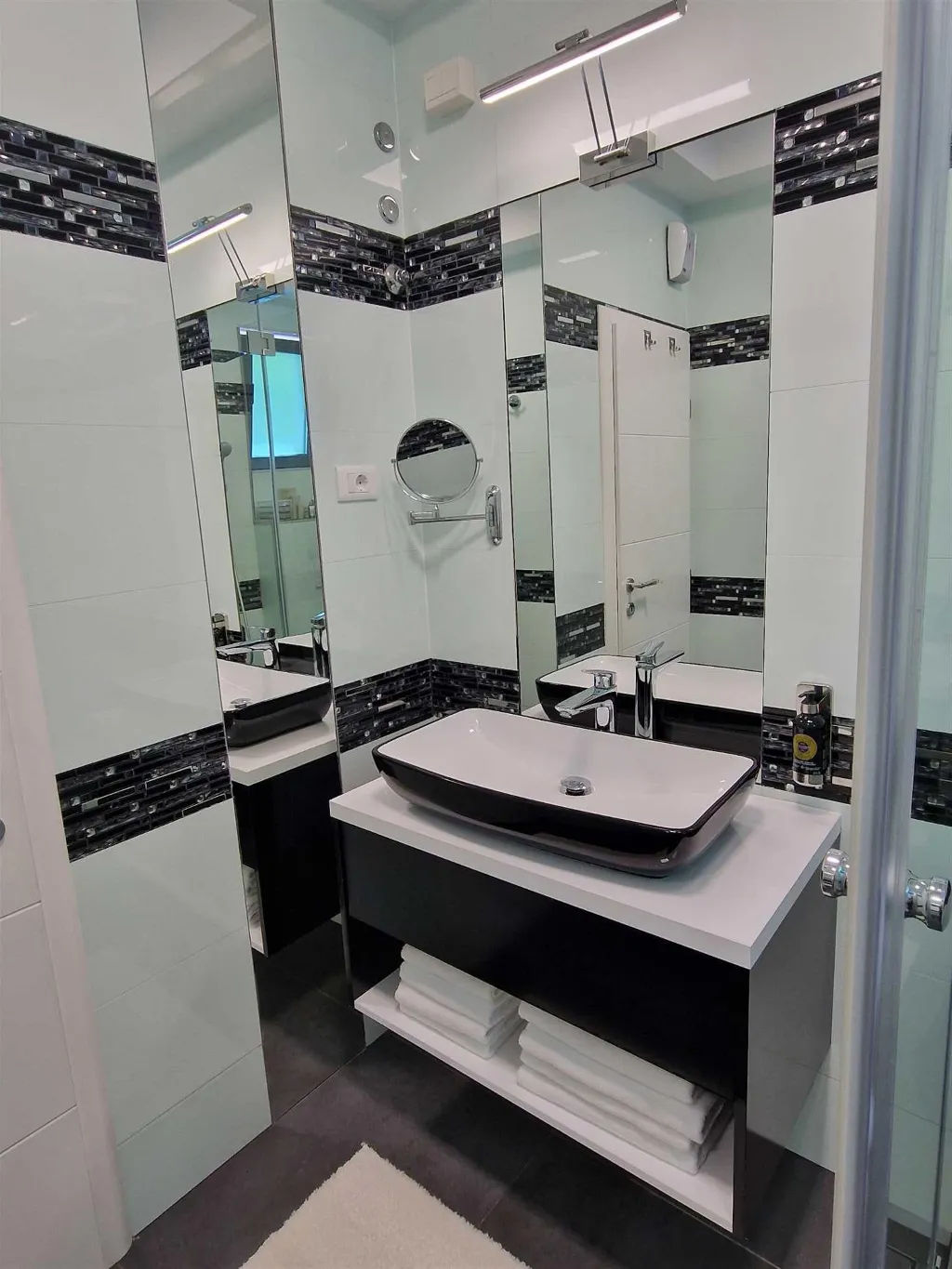 Bibinje 1-Bedroom Apartment with Beach Amenities