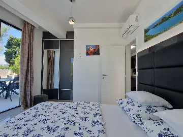 Bibinje Sea-View Apartment for Up to 4