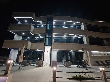 2-Bedroom Apartment with Balcony Sea Views in Bibinje