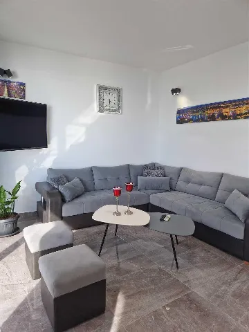 2-Bedroom Apartment with Balcony Sea Views in Bibinje