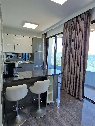 2-Bedroom Apartment with Balcony Sea Views in Bibinje