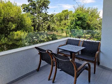 2-Bedroom Apartment with Balcony Sea Views in Bibinje