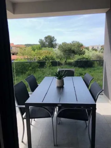 2-Bedroom Apartment with Pomer Bay Terrace View, Banjole