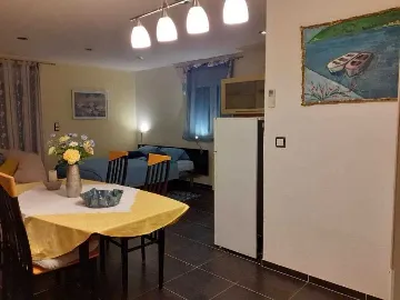 Medulin 1-Bedroom Apartment with Terrace