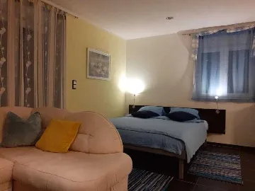 Medulin 1-Bedroom Apartment with Terrace