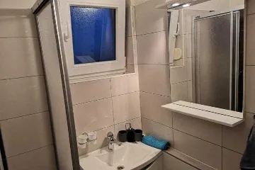 Medulin Studio Apartment with Terrace for 2