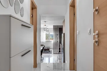 Air-Conditioned 2-Bedroom Apartment in Sv. Filip i Jakov