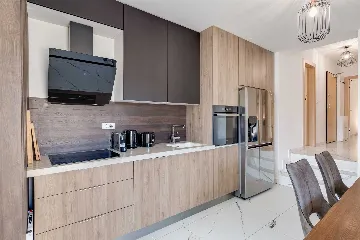 Air-Conditioned 2-Bedroom Apartment in Sv. Filip i Jakov