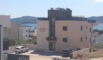 Air-Conditioned 2-Bedroom Apartment in Sv. Filip i Jakov