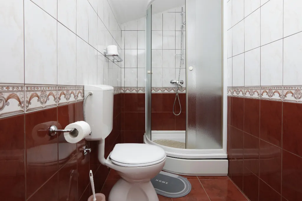 One bedroom apartment near beach Jezera, Murter  A-e
