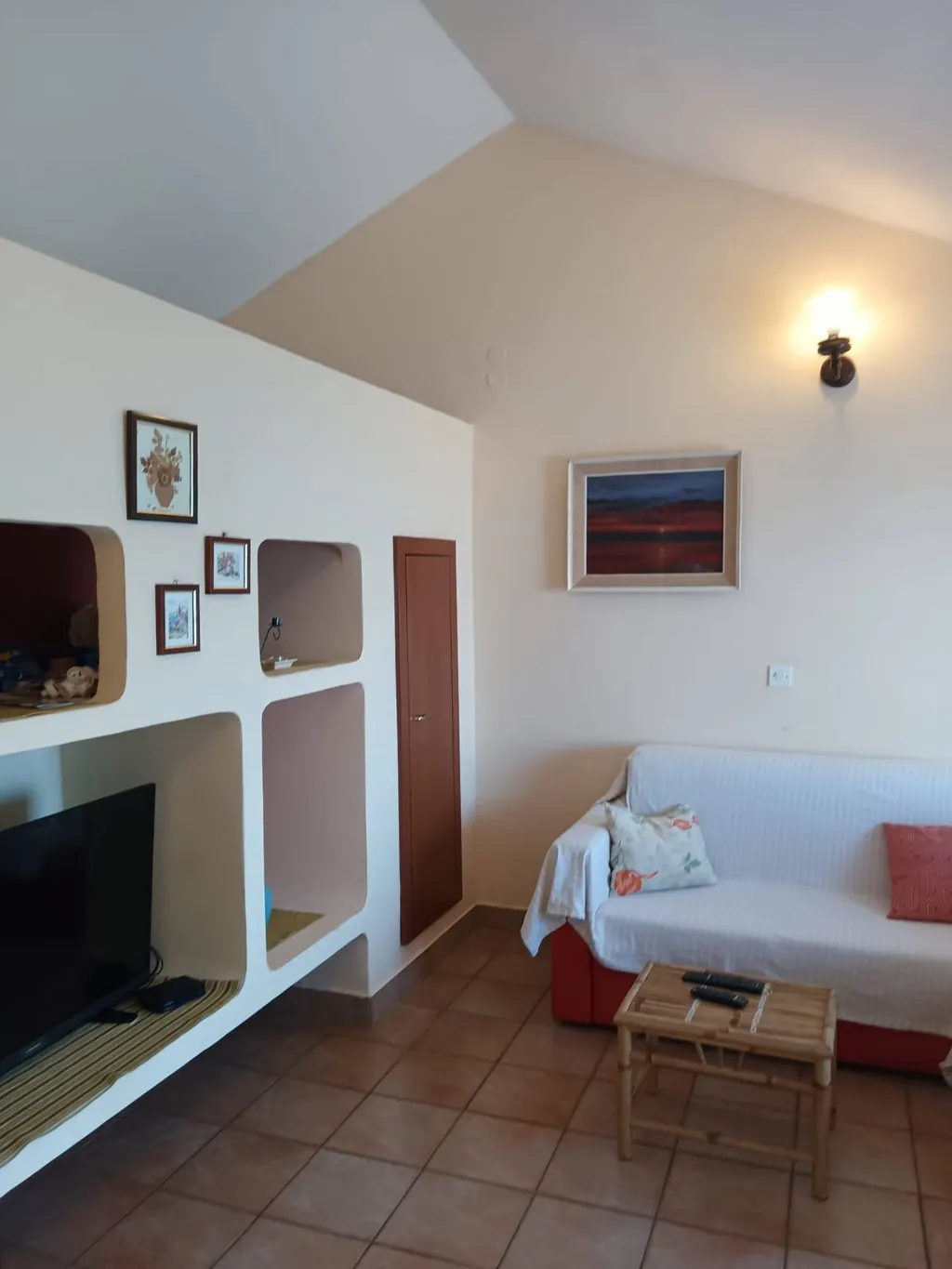 Two bedroom apartment near beach Seget Vranjica, Trogir  A-d