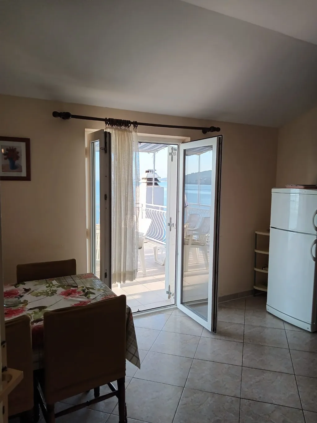 Two bedroom apartment near beach Seget Vranjica, Trogir  A-d