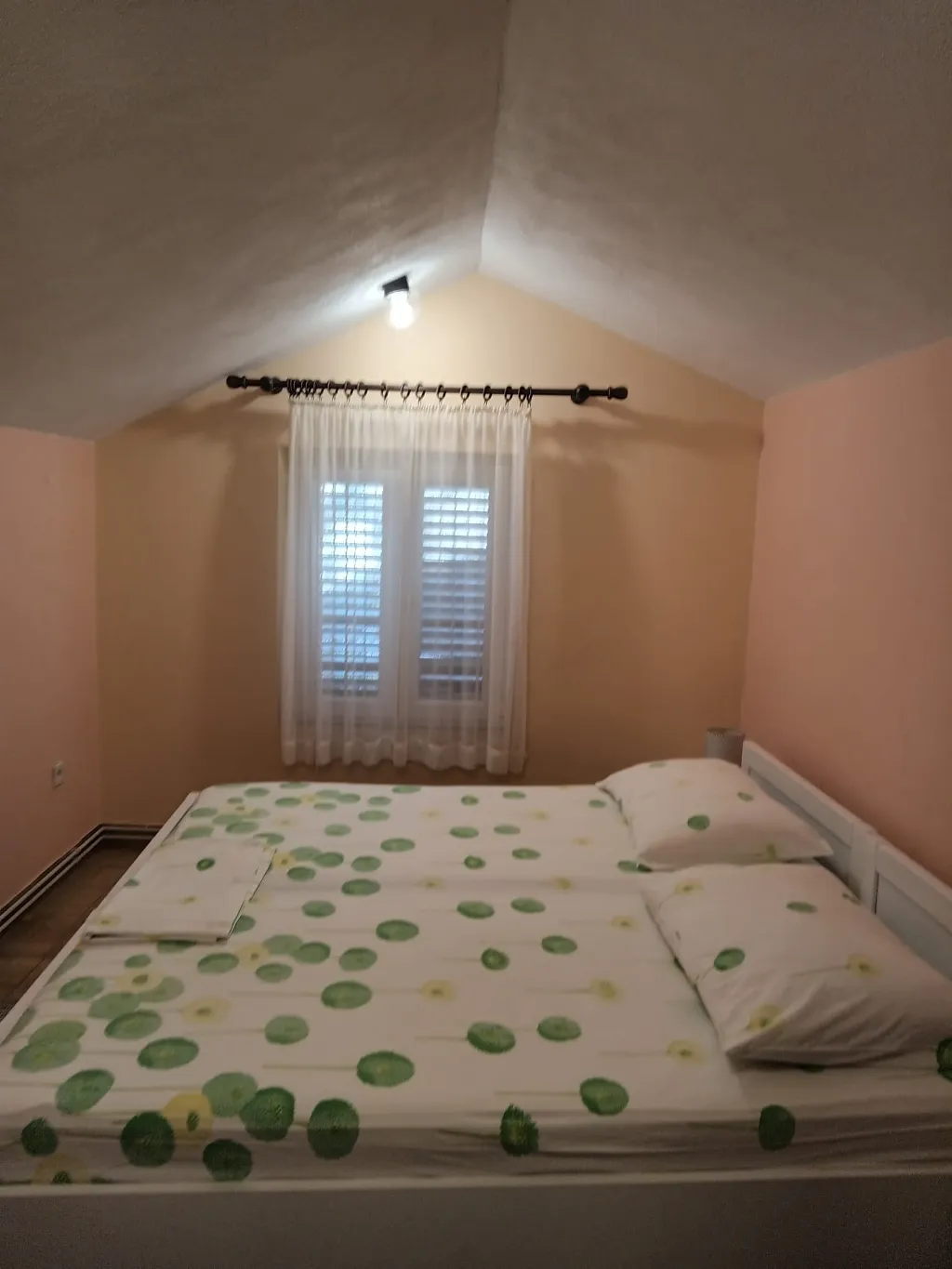 Two bedroom apartment near beach Seget Vranjica, Trogir  A-d