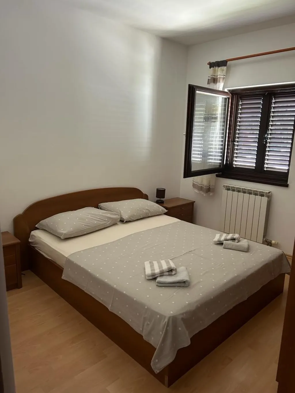 Two bedroom apartment near beach Slatine, Čiovo  A-c