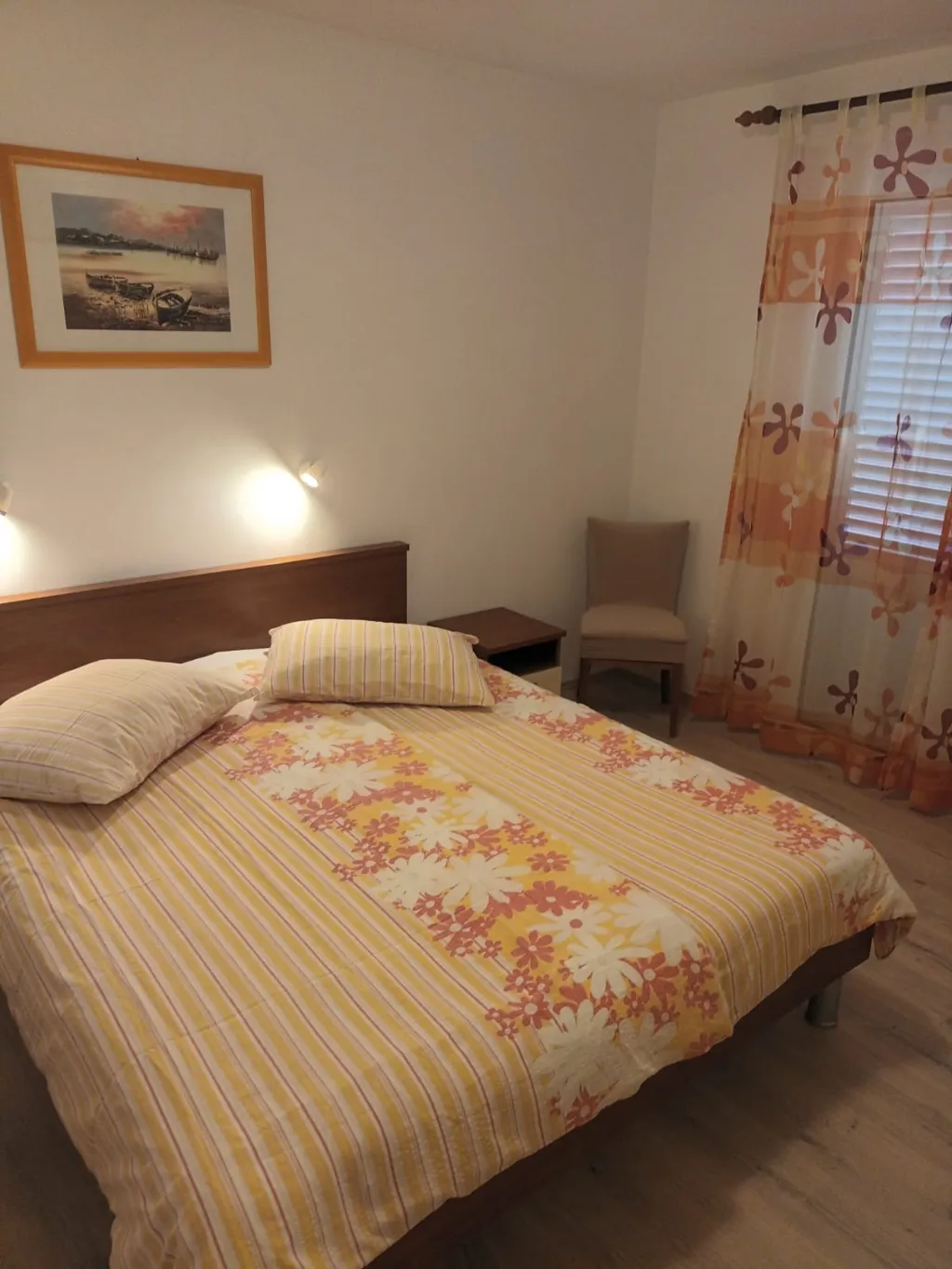 One bedroom apartment near beach Supetarska Draga - Gornja, Rab  A-a