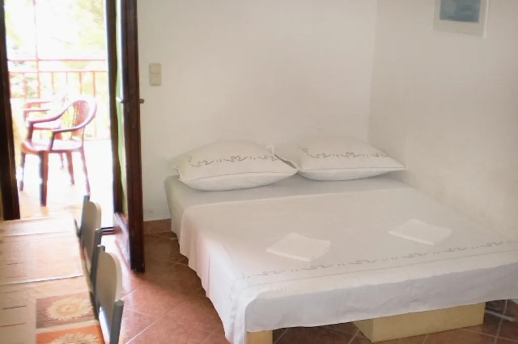 One bedroom apartment with terrace and sea view Rastići, Čiovo  A-a
