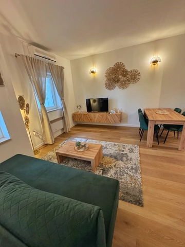 Apartment in Lovran for Up to 6 Guests