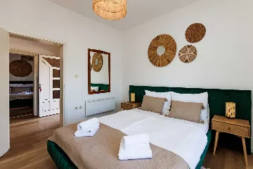 Two-Bedroom Apartment in Lovran for Up to 6