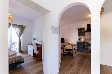 Two-Bedroom Apartment in Lovran for Up to 6