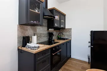 Two-Bedroom Apartment in Lovran for Up to 6