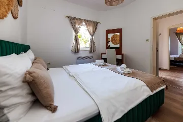 Two-Bedroom Apartment in Lovran for Up to 6