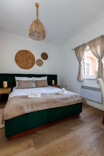 Two-Bedroom Apartment in Lovran for Up to 6