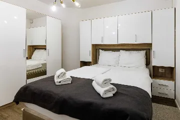 1-Bedroom Apartment in Lovran for Up to 4 Guests