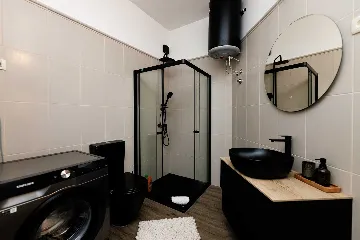 1-Bedroom Apartment in Lovran for Up to 4 Guests