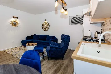 1-Bedroom Apartment in Lovran for Up to 4 Guests