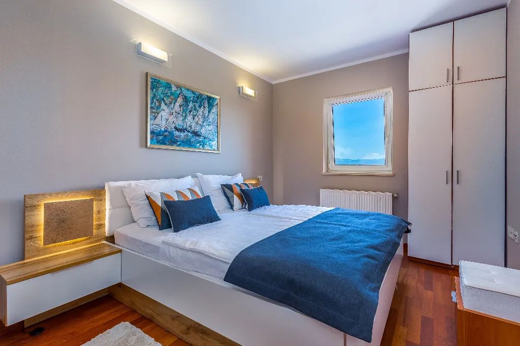 3-Bedroom Apartment in Lovran for up to 9 Guests