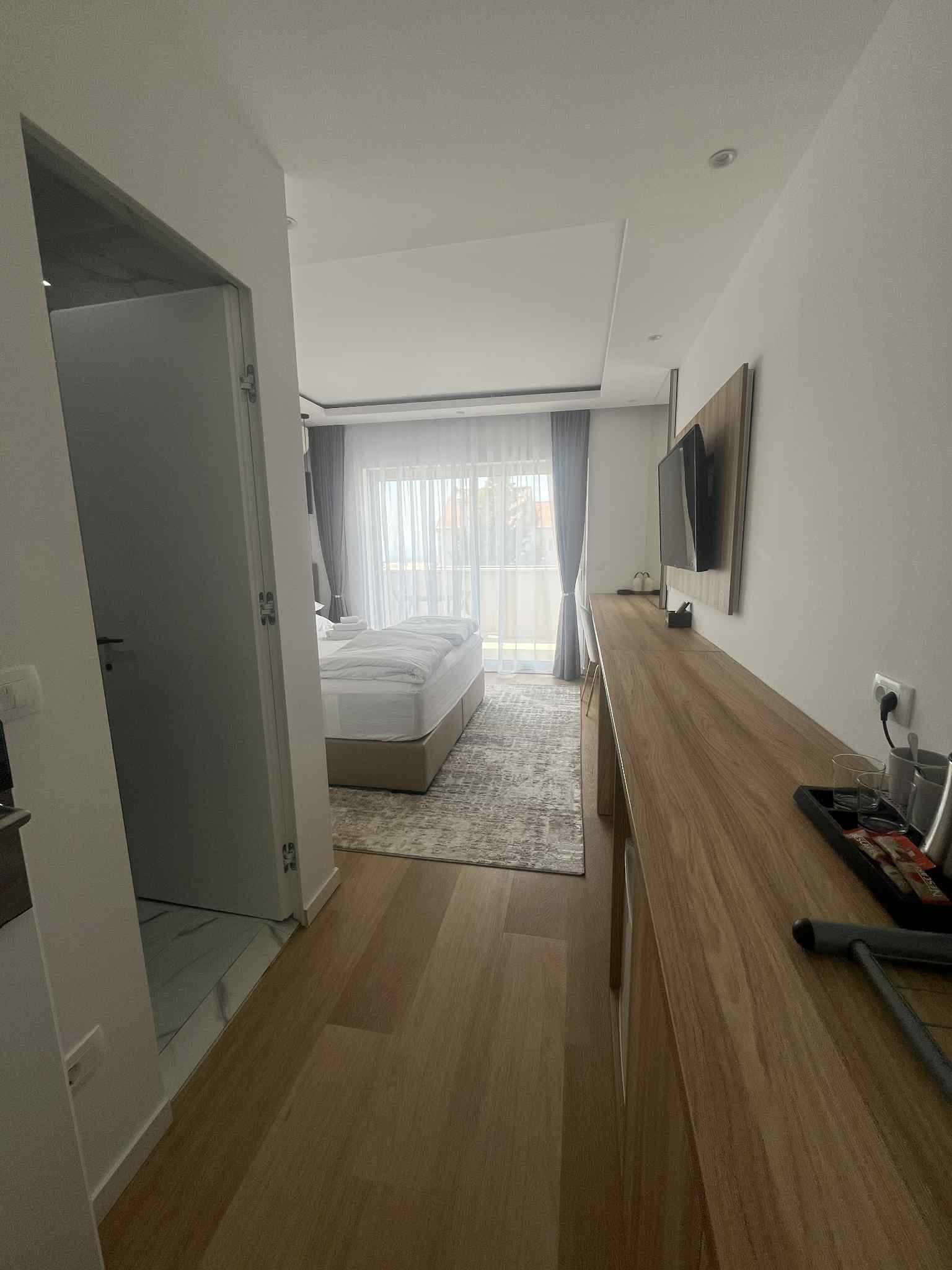 Double Room with Balcony and Pool View