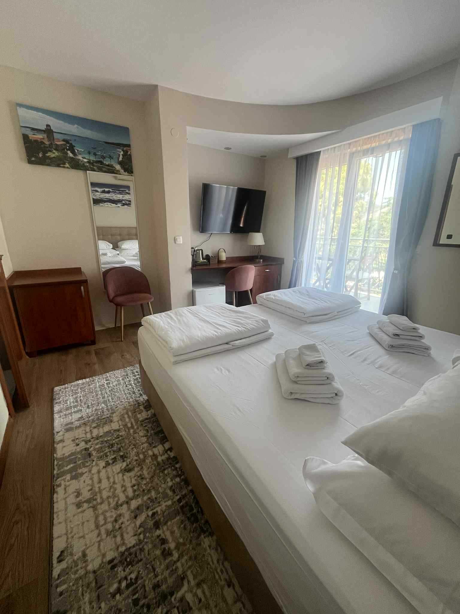 Double or Twin Room with Castle View