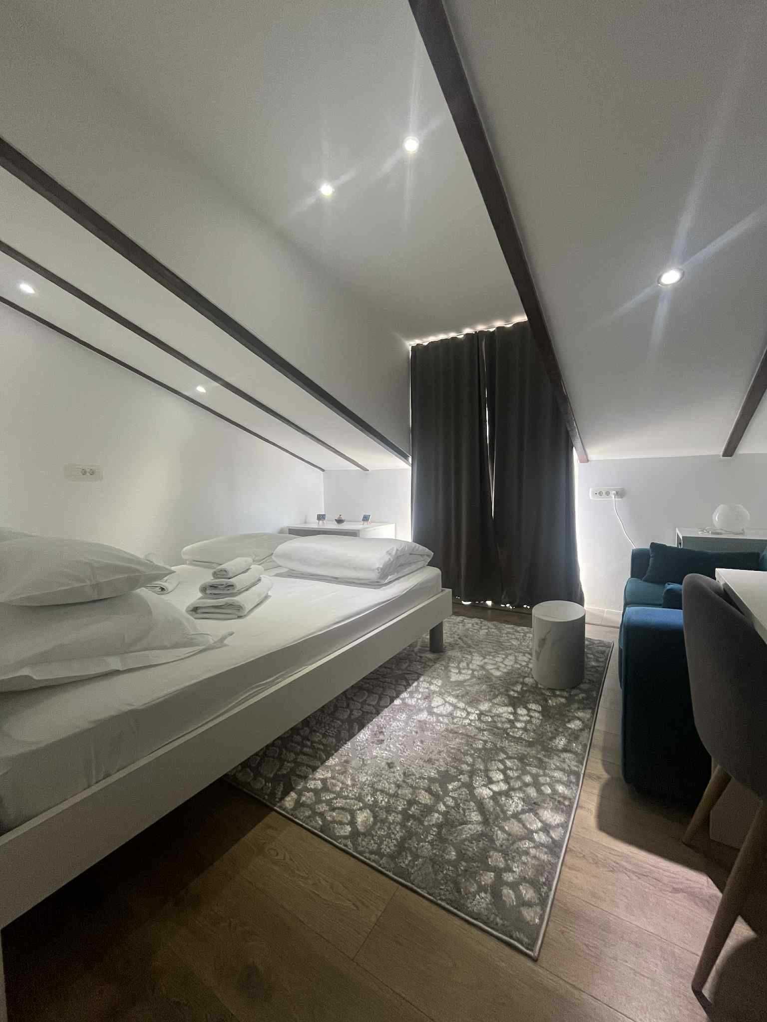 Double Room with Balcony and Sea View - Attic